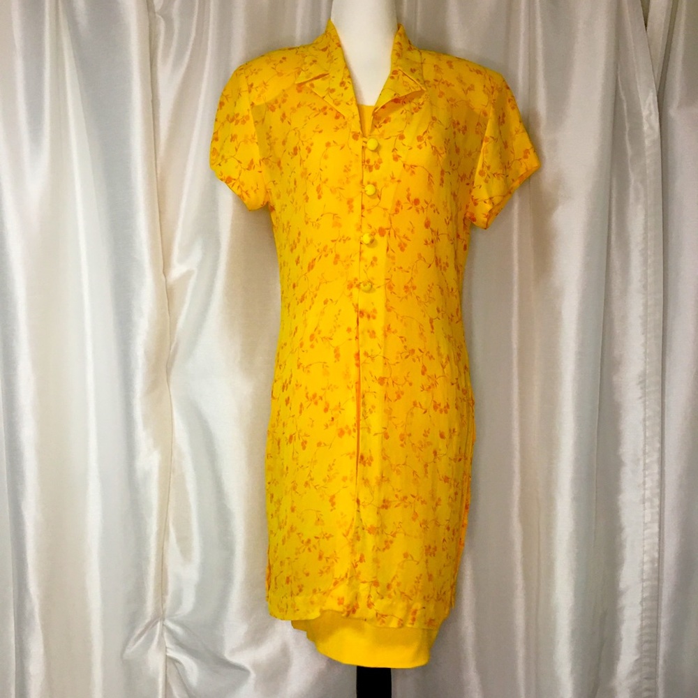 Mascara two-piece yellow floral dress in size 4.